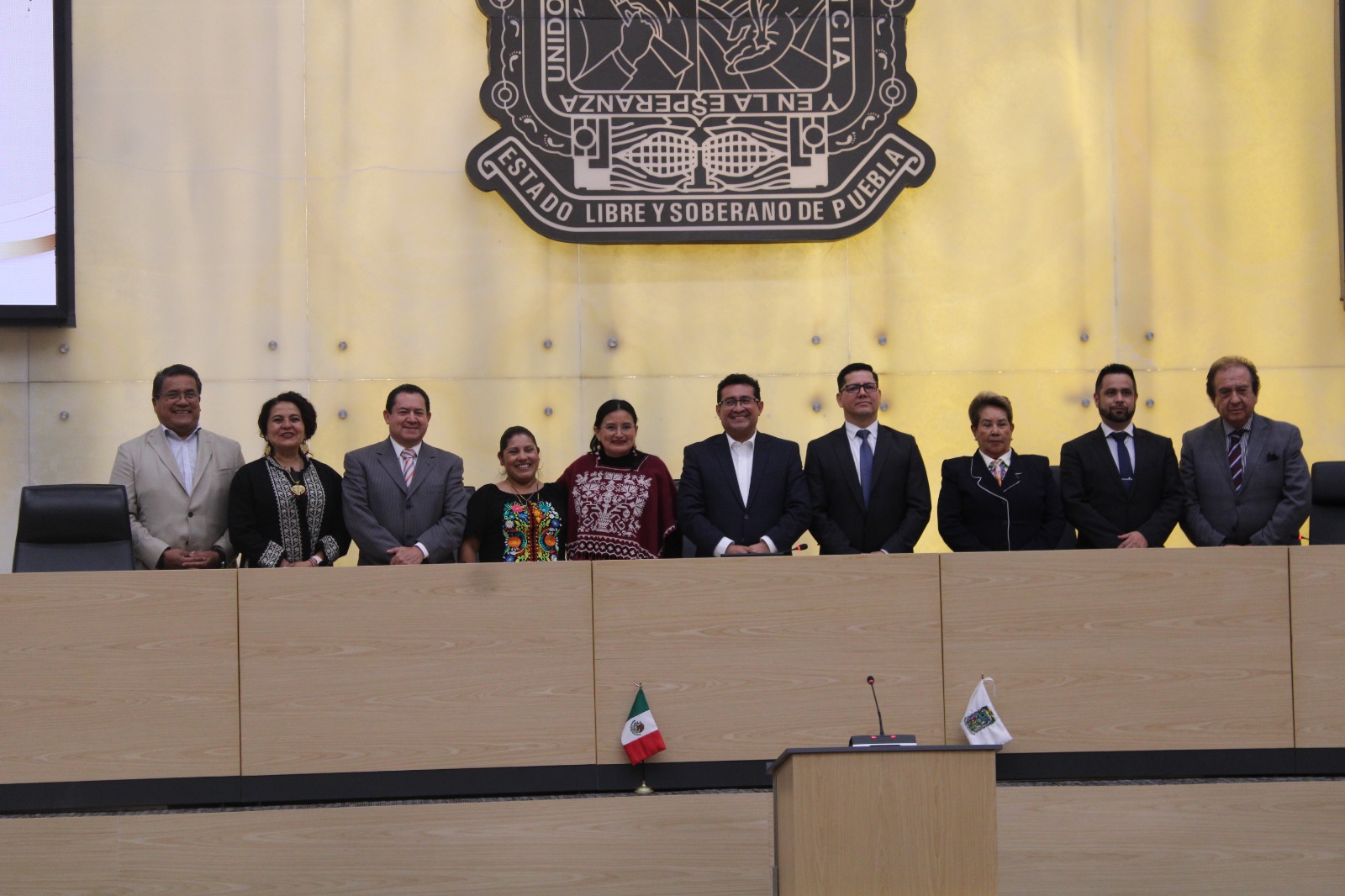 SECIHTI reconoce a mujeres de pueblos originarios por su aportación científica